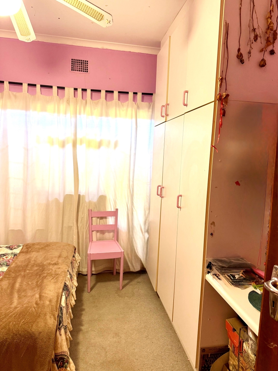 4 Bedroom Property for Sale in Bergzicht Western Cape